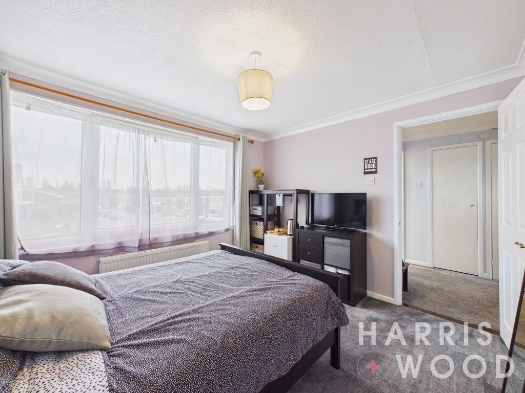 Property photo 3 of 21 4988943