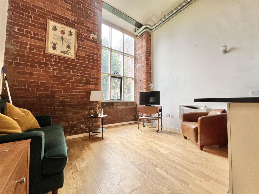 Property photo 3 of 9