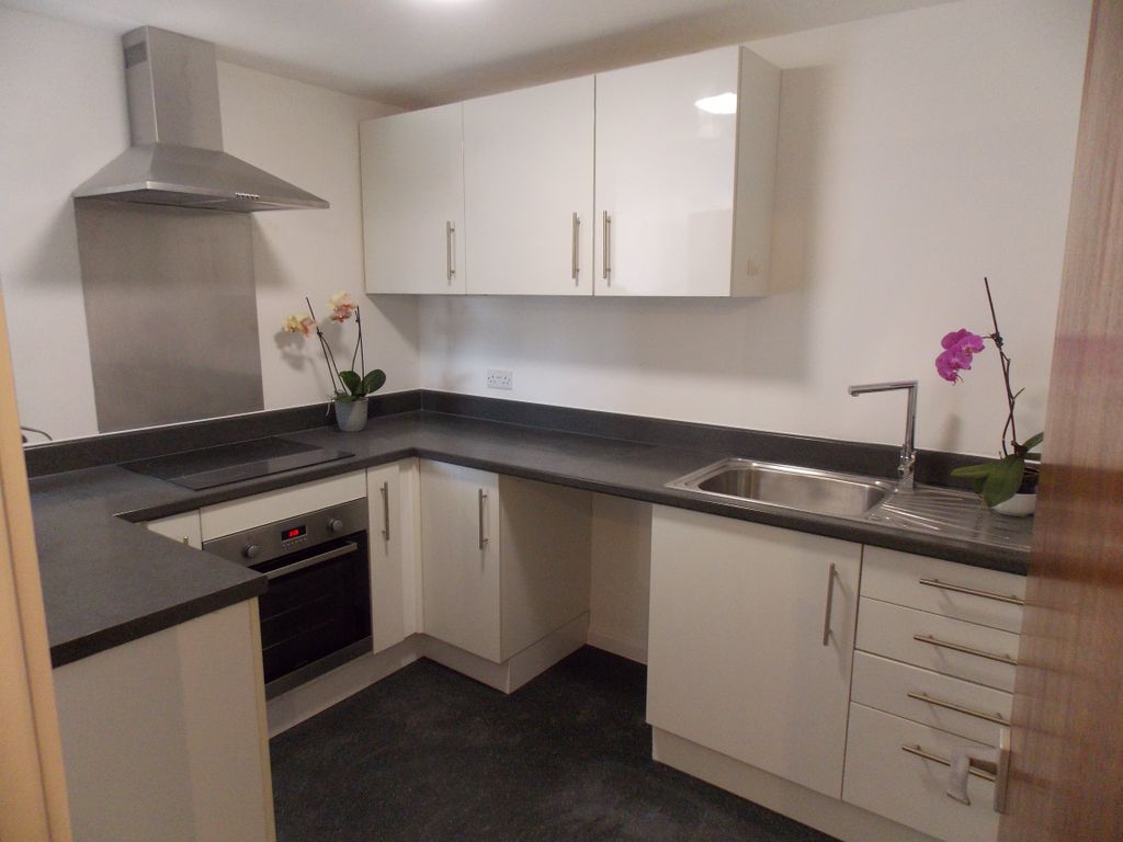 Property photo 2 of 12 Keynsham St Kenya Court 21 Kitchen A
