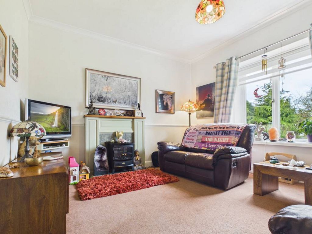 Property photo 3 of 30