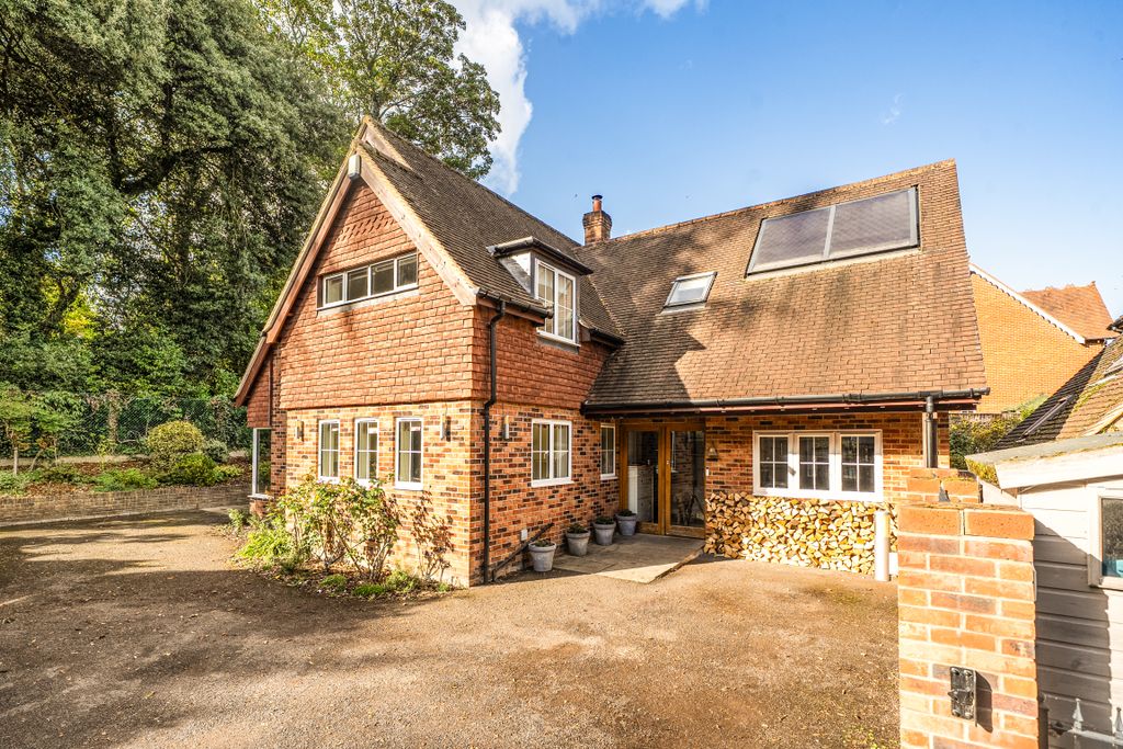 Property photo 1 of 14