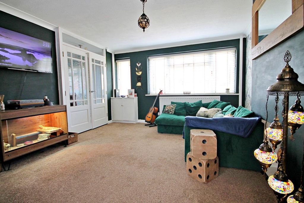 Property photo 2 of 13 Img_6503.Jpg