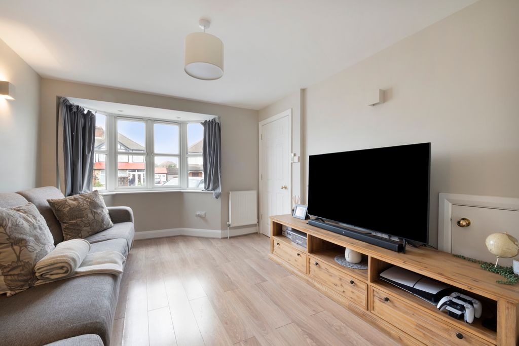 Property photo 2 of 14 Picture No. 05