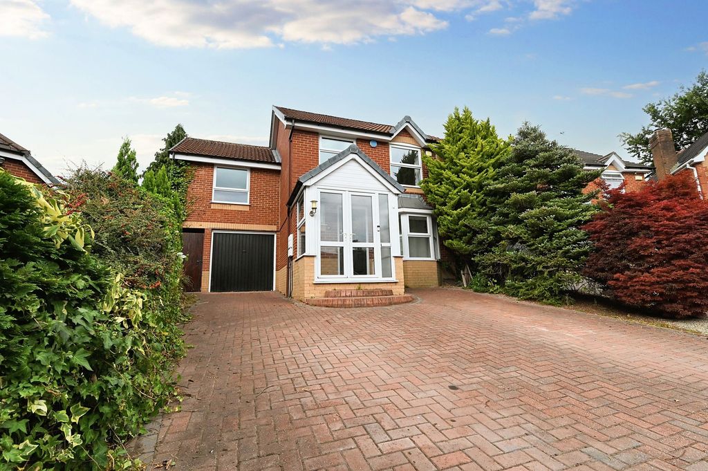 Property photo 1 of 34