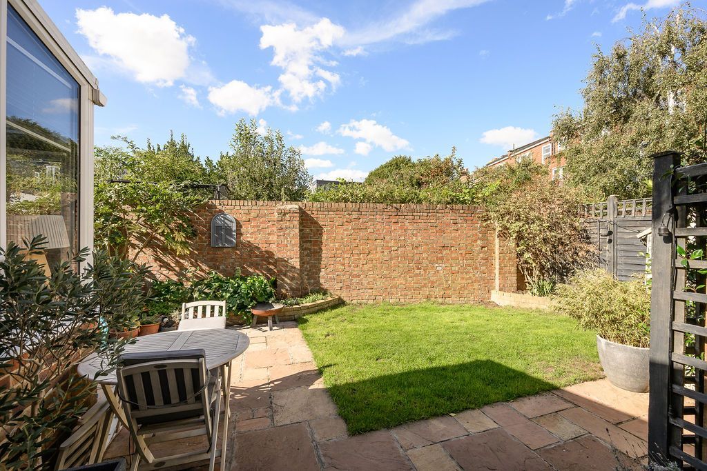 Property photo 3 of 24