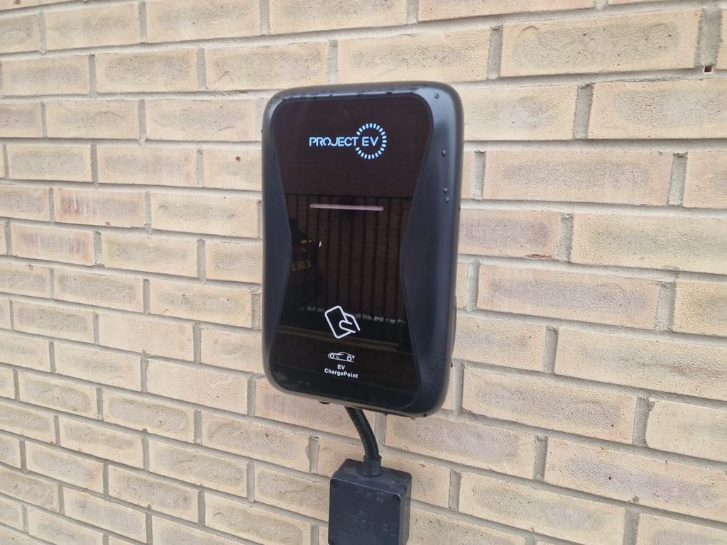 Property photo 2 of 33