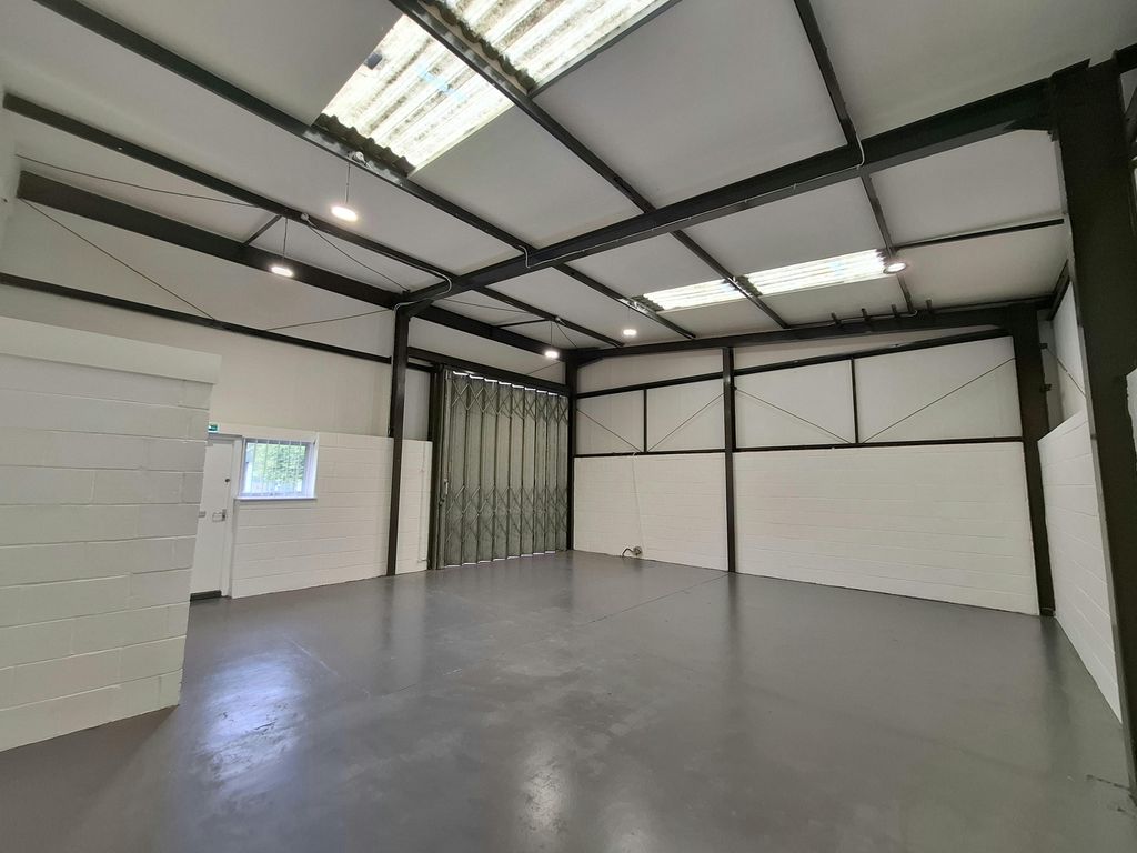 Property photo 2 of 2 Image 2