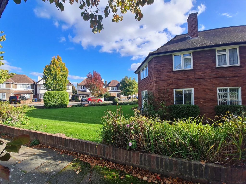 Property photo 3 of 3 Picture No. 03