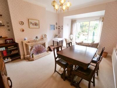 Property photo 3 of 17 Dining Room