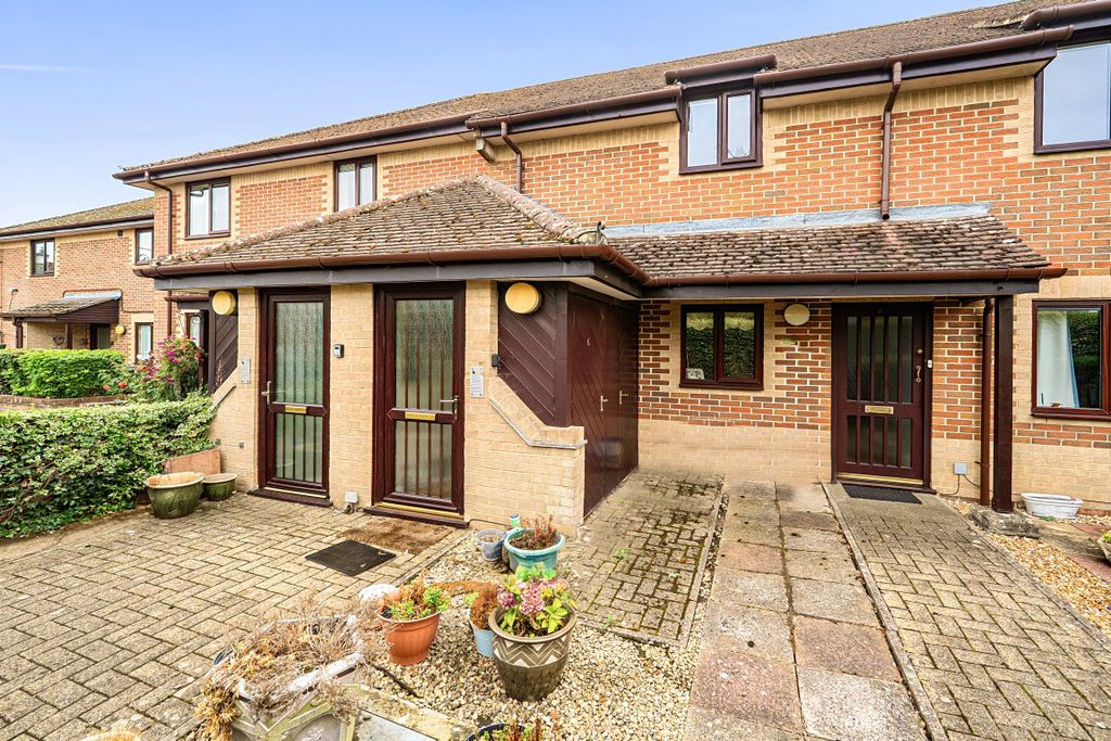 Property photo 1 of 20 16A98d20Ebb75d151462441