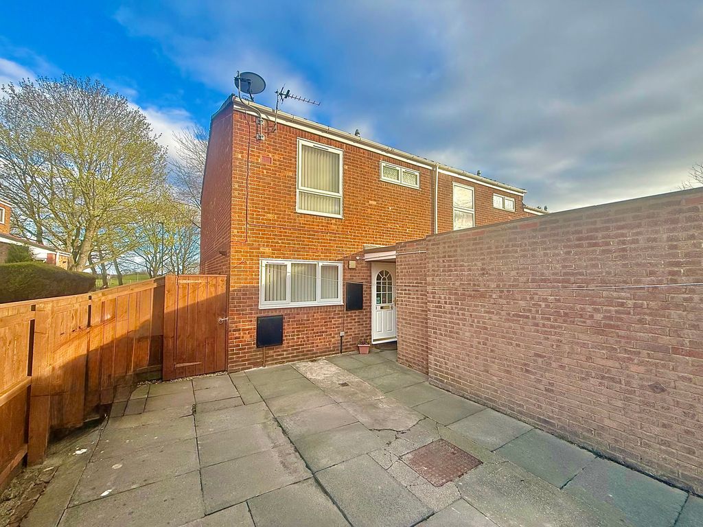 Property photo 1 of 12