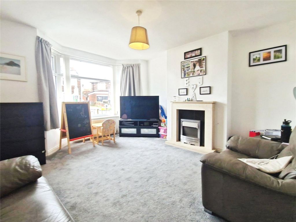 Property photo 2 of 19 Picture No. 39