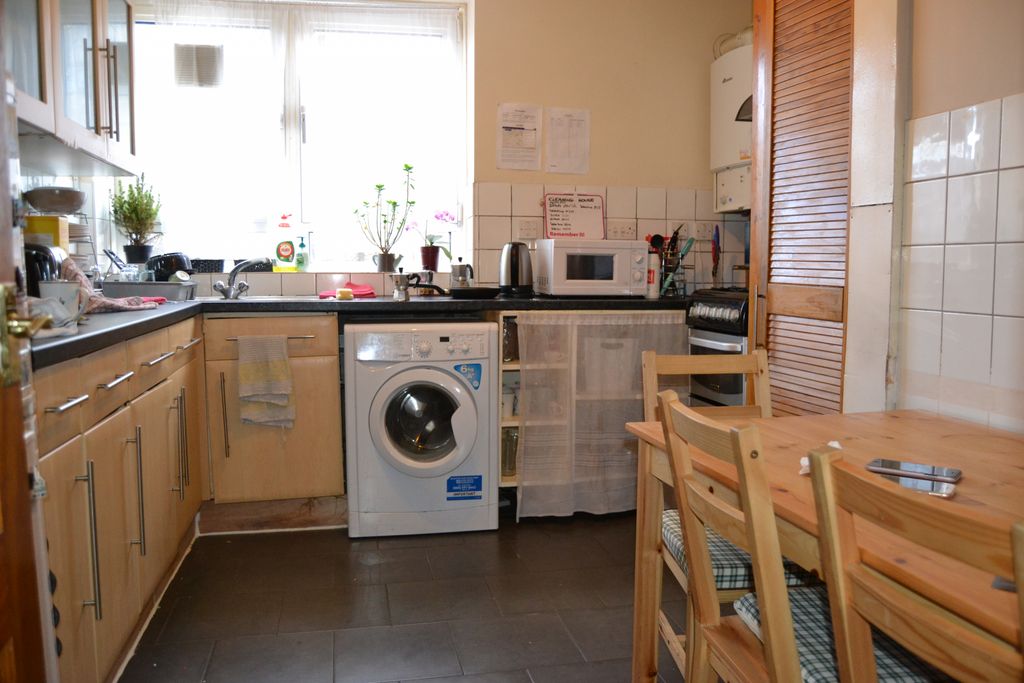 Property photo 2 of 18 Gallery
