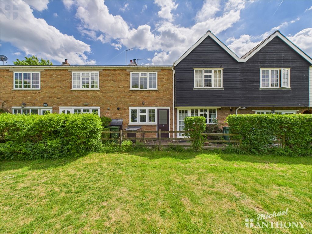 Property photo 1 of 17 Cam03218G0-Pr0664-Still023