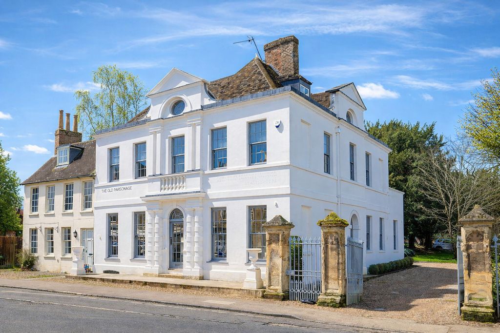 Property photo 3 of 3