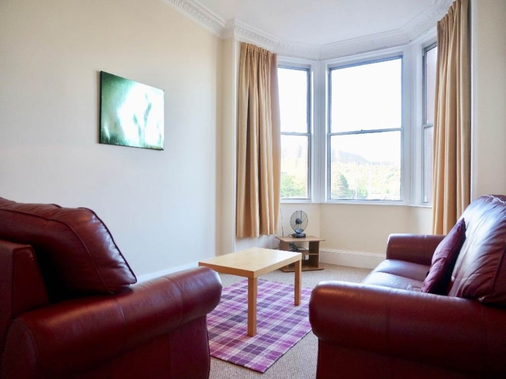 Property photo 2 of 12 Living Room