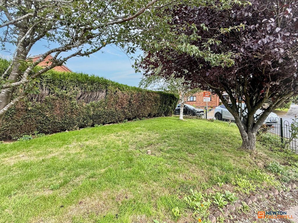 Property photo 2 of 15