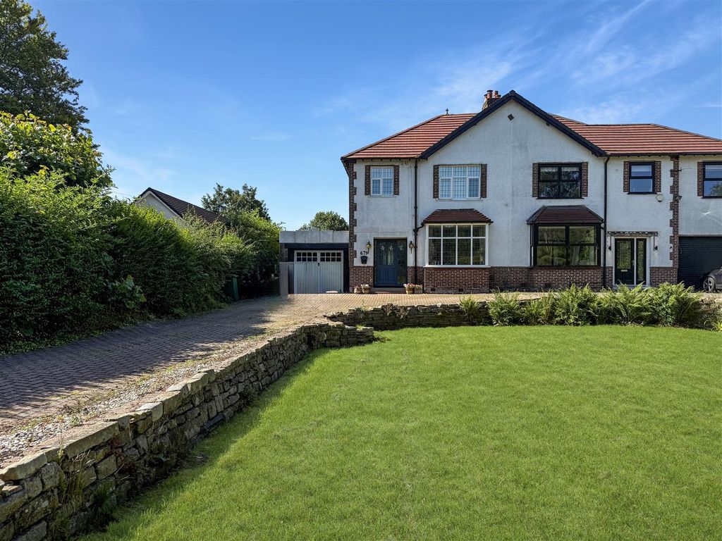 Property photo 1 of 17 886E23Bdb090F1345925E772187d1c0d5Fa04000.Jpg