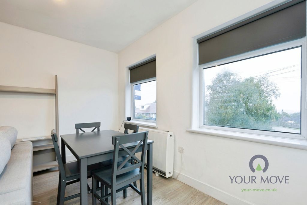 Property photo 3 of 14 Pbox-Img.Jpg