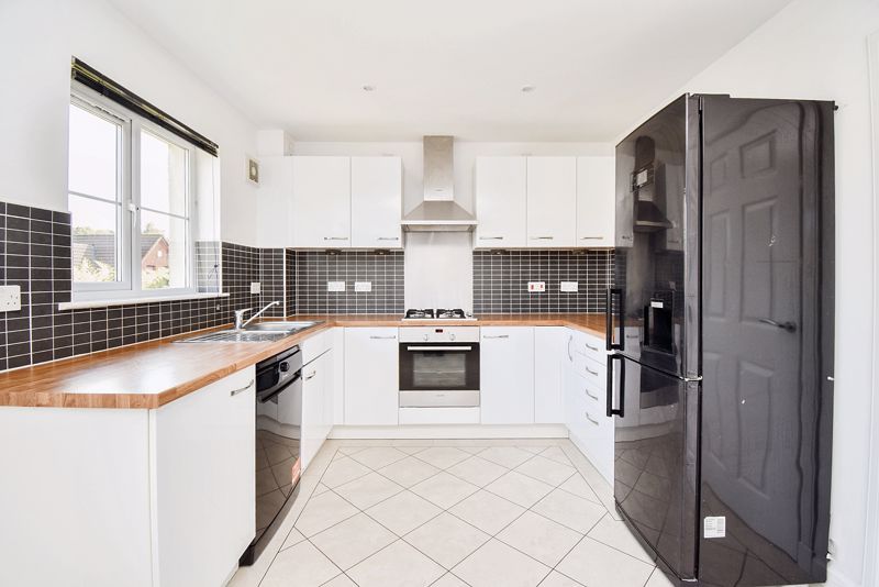 Property photo 1 of 18 Kitchen Angle 1