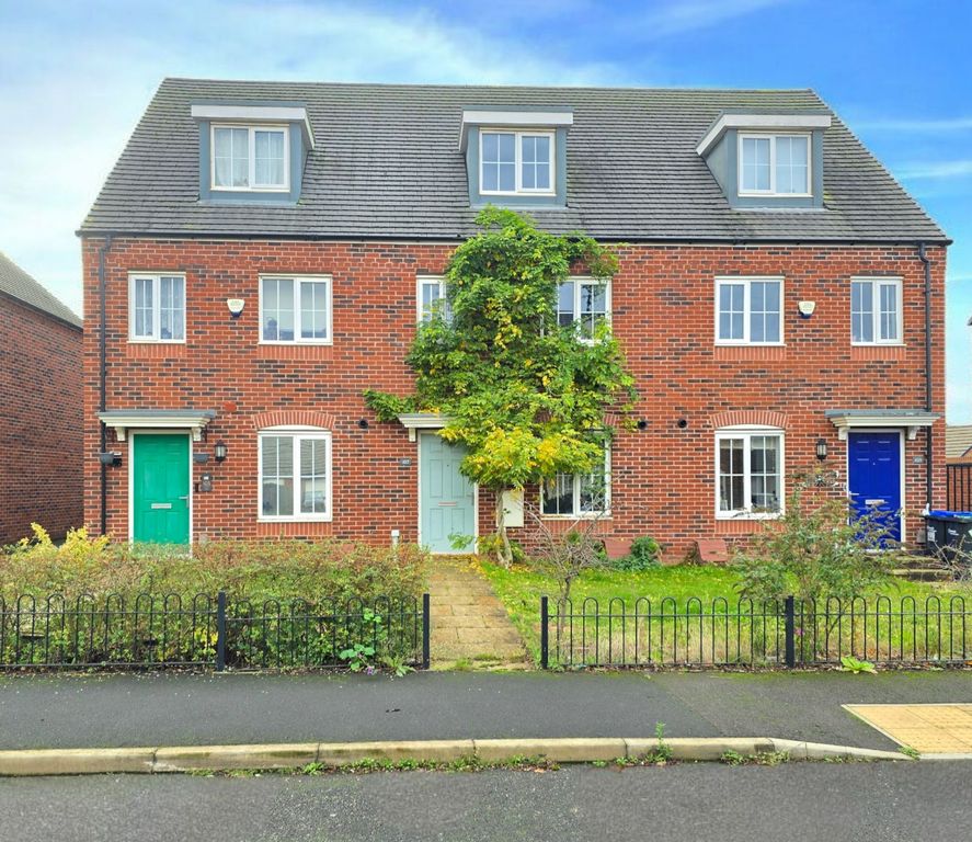 Property photo 1 of 18 Front