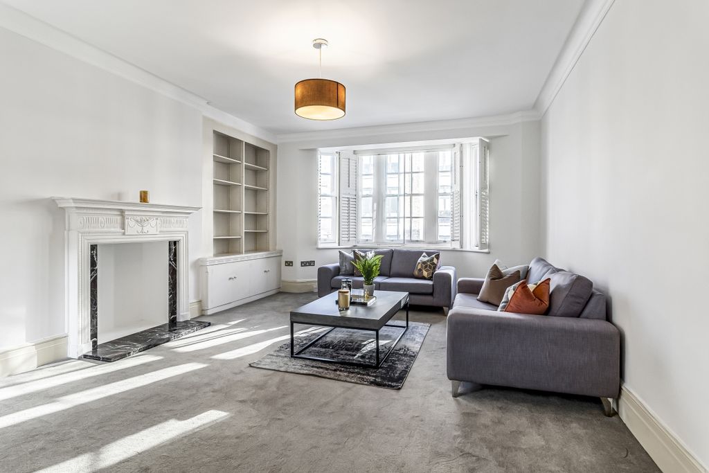 Property photo 1 of 14 Flat_10__96-100_N...