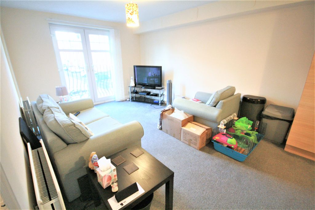 Property photo 2 of 5
