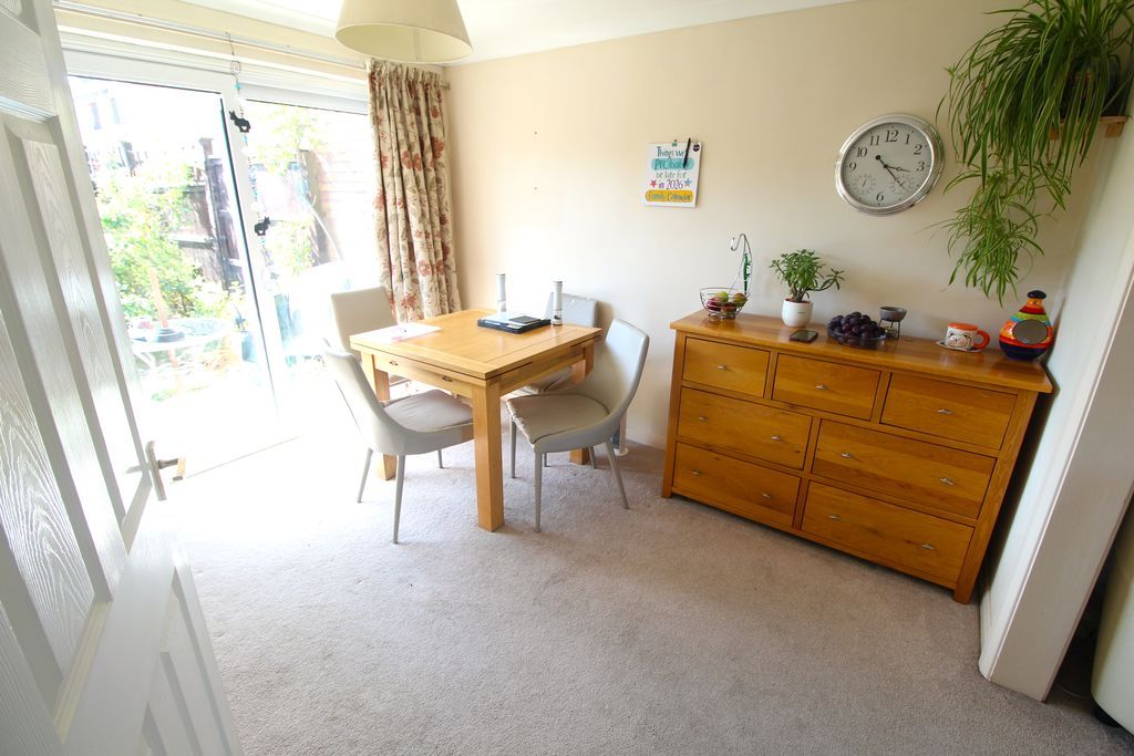 Property photo 3 of 12 Dining Room