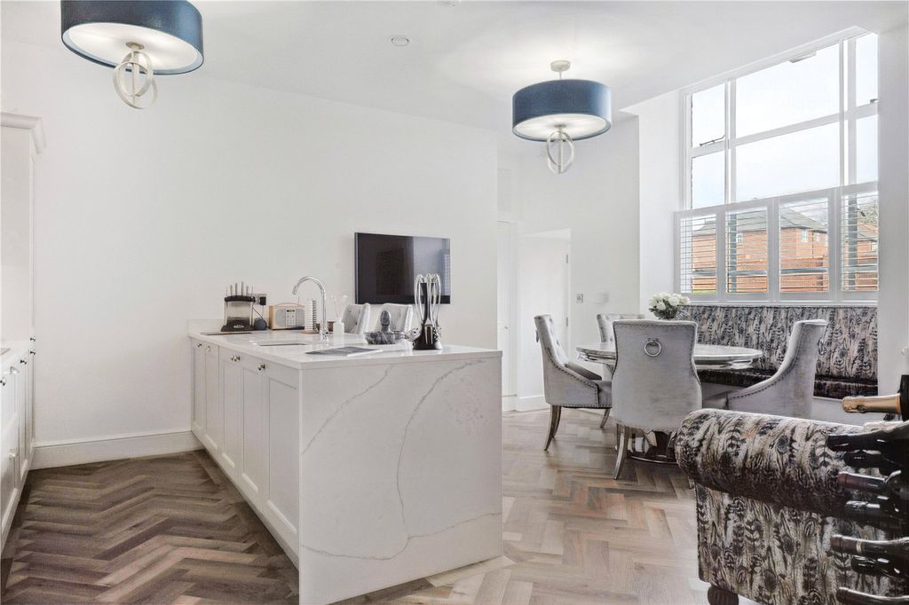 Additional image 7 of 2 bed flat for saleTownsend Way, Christleton, Chester, Cheshire CH3