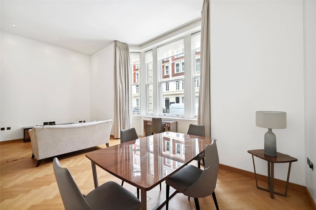 Property photo 1 of 24 Picture No. 17