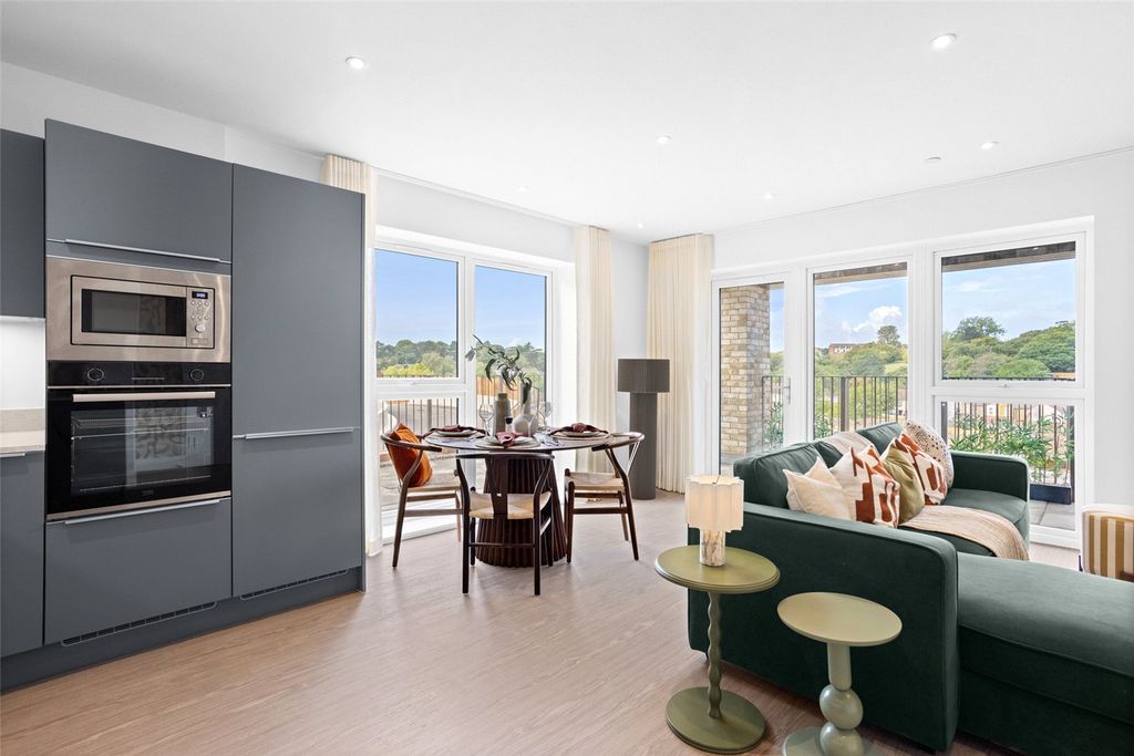 Property photo 3 of 12 Picture No. 14