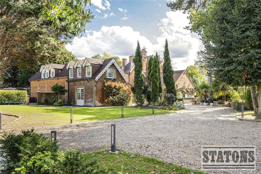 Additional image 26 of 9 bed detached house to rentRush Green, Hertford, Hertfordshire SG13