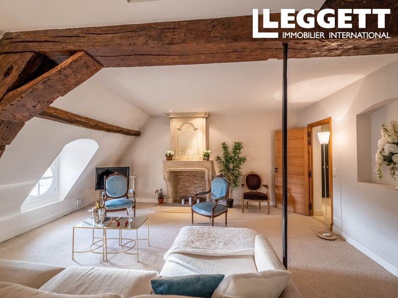 Property photo 3 of 10