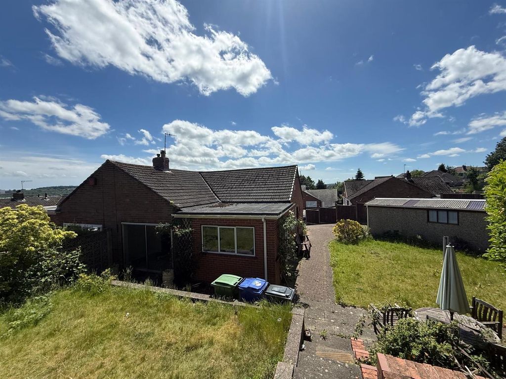 Property photo 3 of 14