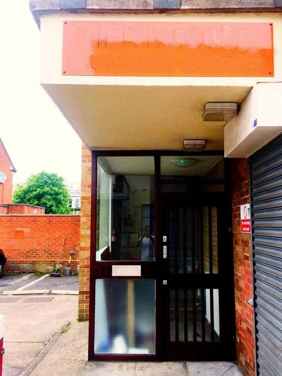 Property photo 3 of 11