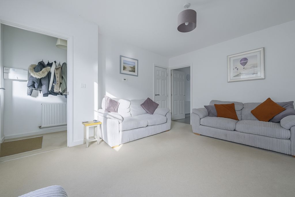 Property photo 3 of 15 Chatgpt Image Oct 29, 2025, 09_22_37 Pm