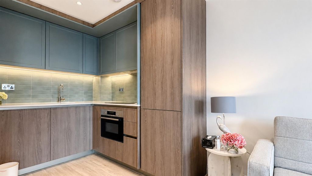 Property photo 3 of 12 6A5F94F835Abba14ce3Aa4Bb_1Ae1A6A5B70Cfe5128521cd1E