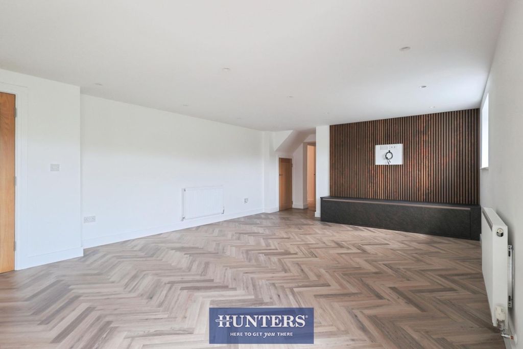 Additional image 15 of 4 bed detached house for saleBute Street, Glossop SK13