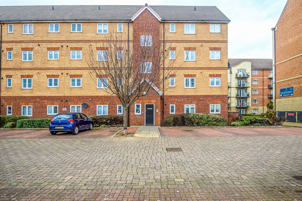 Property photo 1 of 19