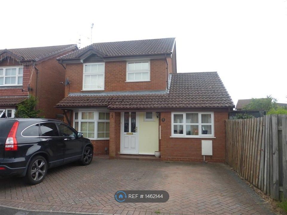 Property photo 1 of 8 House Front View