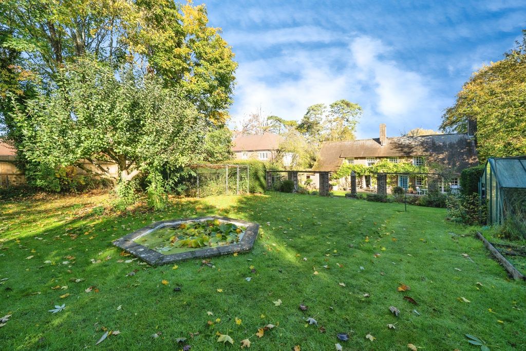 Property photo 2 of 21 Photo