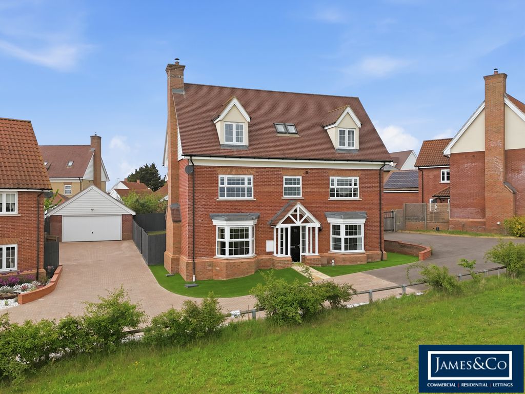 Property photo 1 of 26 8Farmclosea