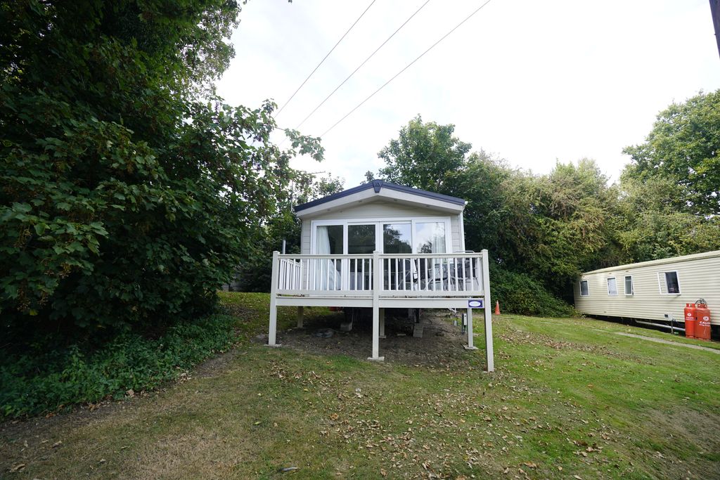 Property photo 3 of 29