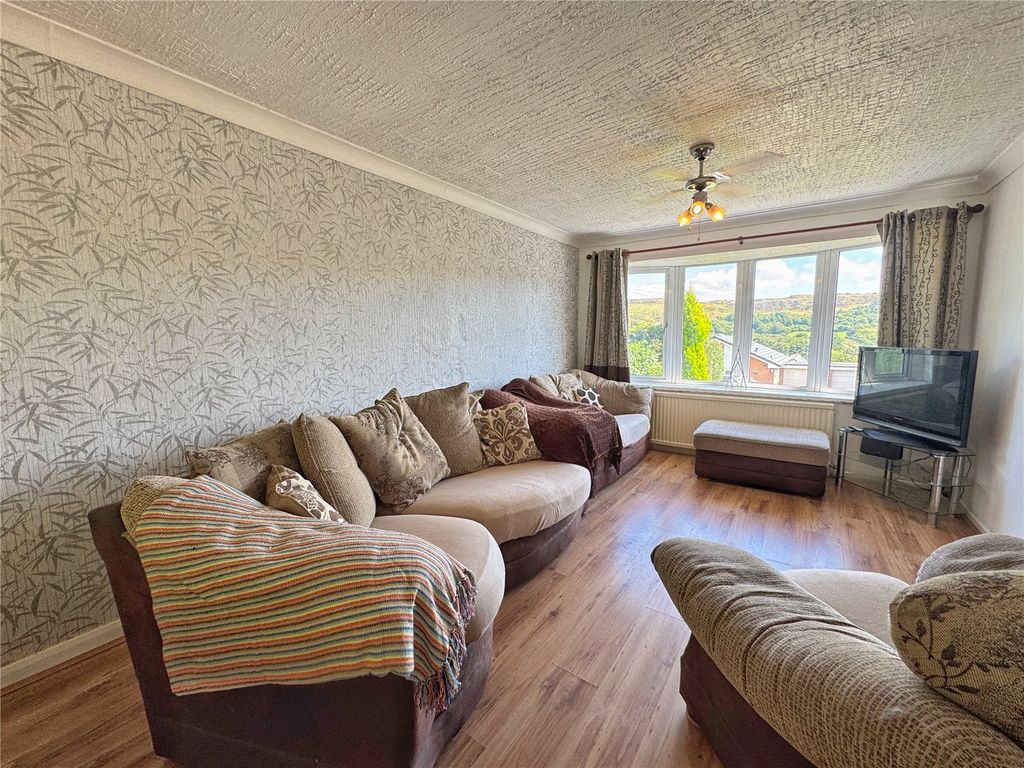 Property photo 3 of 26 Picture No. 07