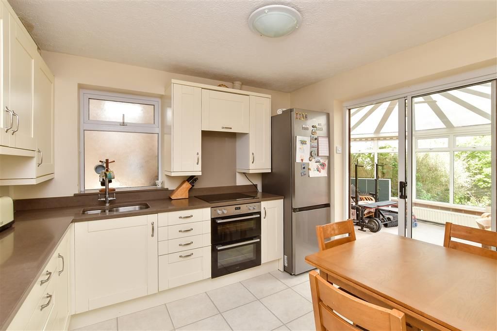 Property photo 1 of 14 Kitchen