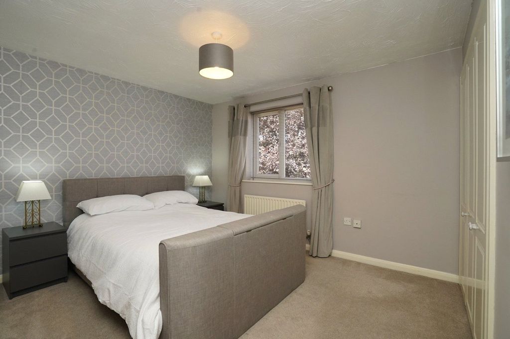 Property photo 3 of 15 Picture No. 01