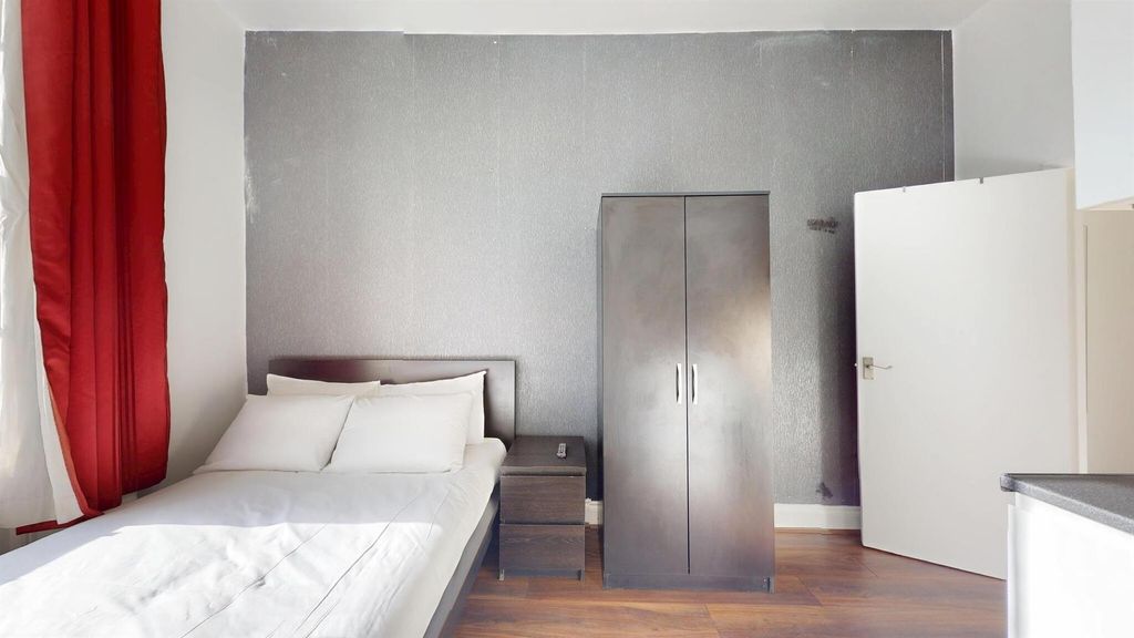 Property photo 3 of 9 67c7261E69752950138Ecf56_3B173Cfb723cd1F790Bf5A8ce