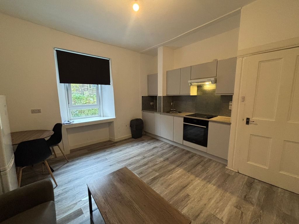 Property photo 2 of 8 Photo 2