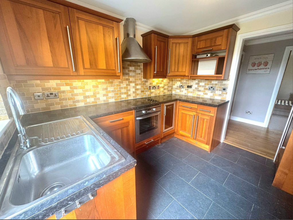 Property photo 2 of 13 Screenshot 2025-07-16 131116