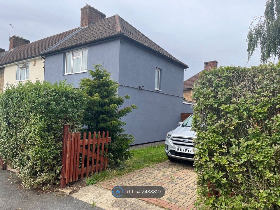 Property photo 2 of 18